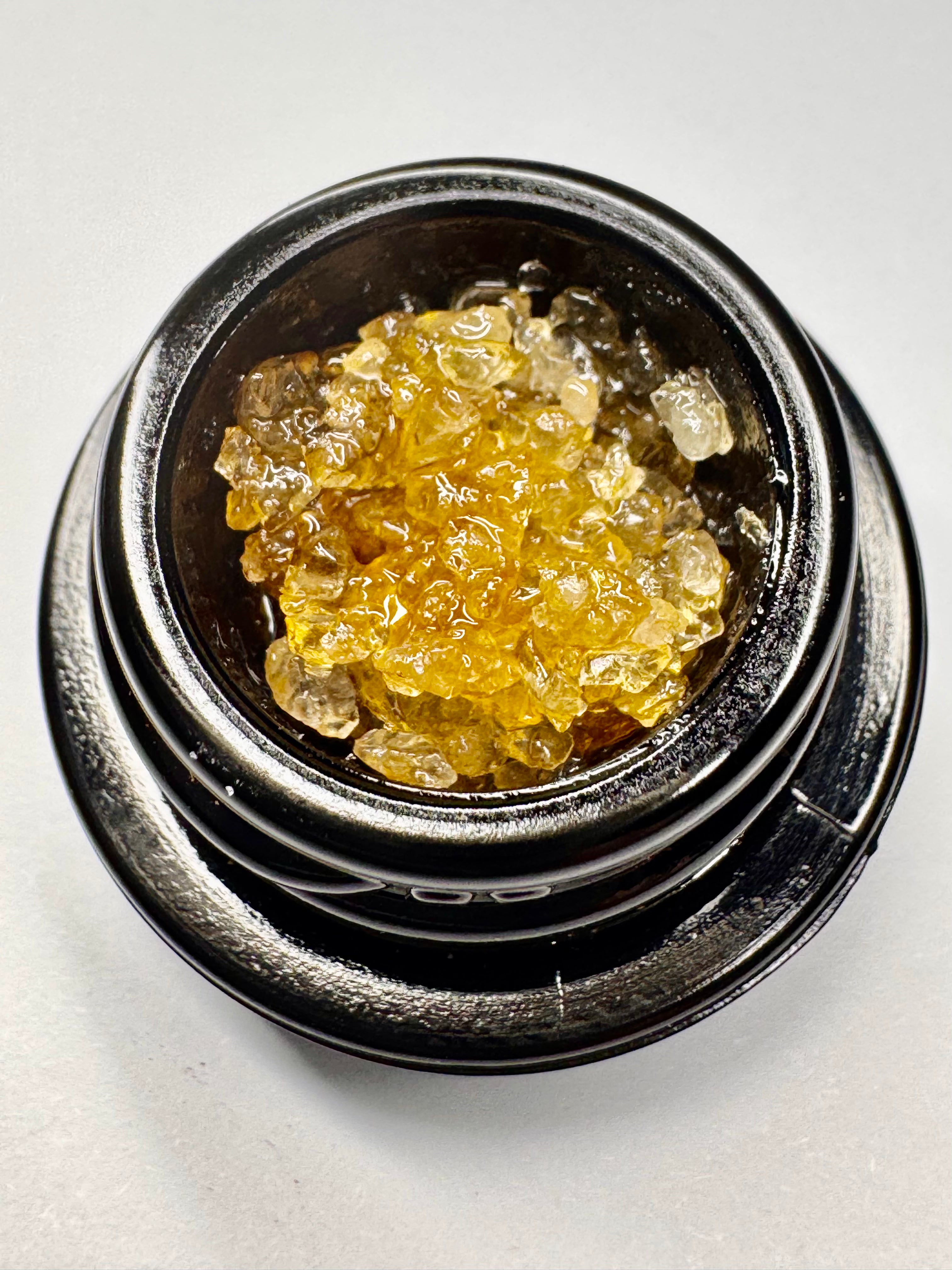 Strawberry Acai - THCA Diamonds Strain Sativa