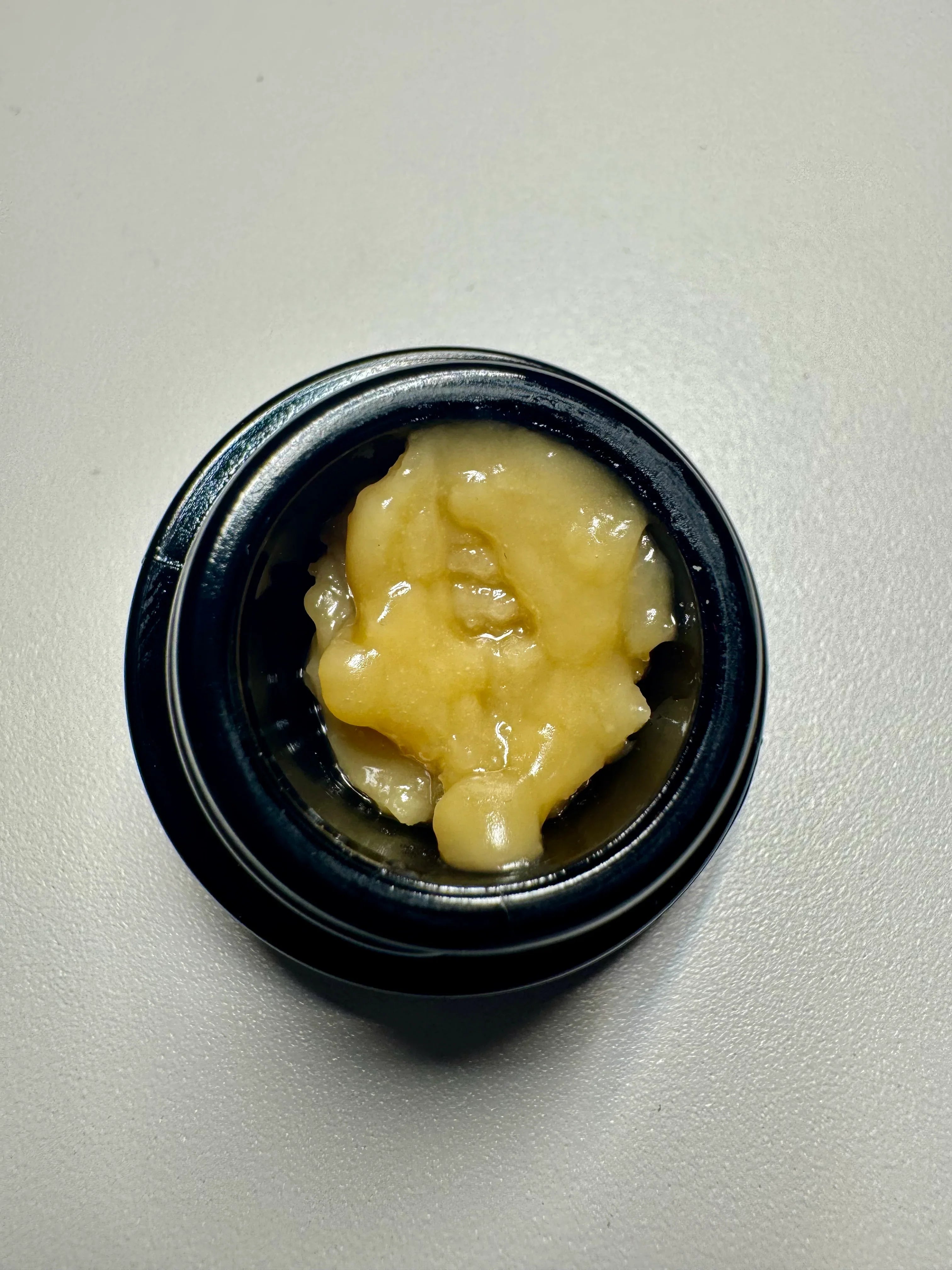 HASH ROSIN - Peach Rings Hybrid 2g Top Shelf T2