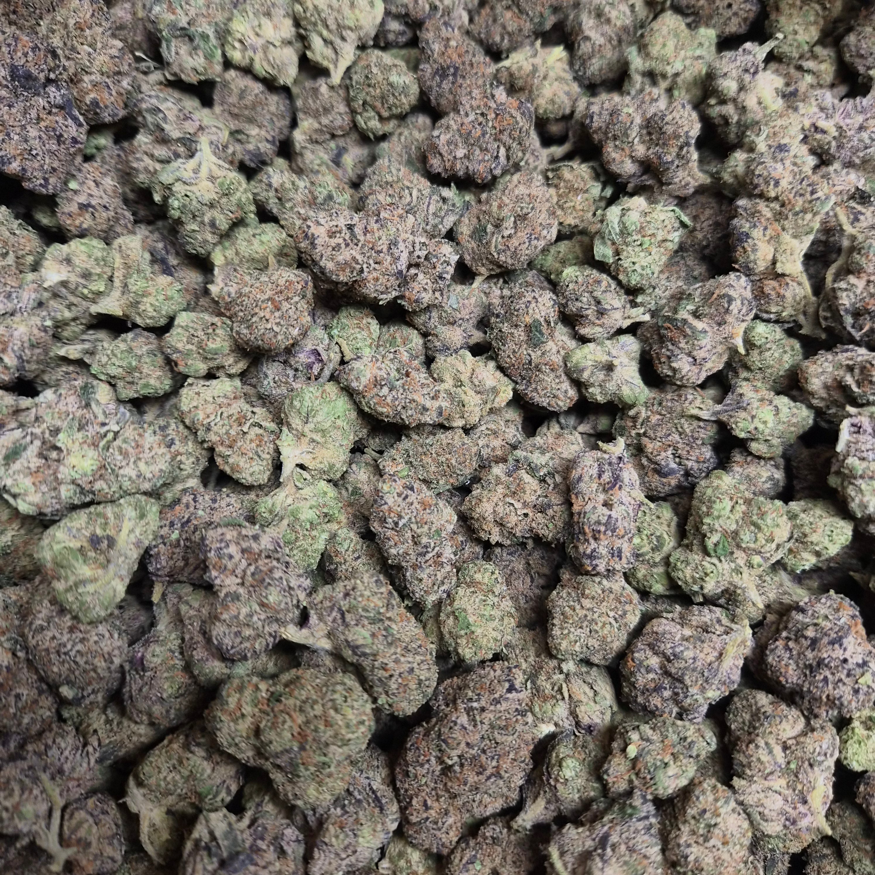 Candy Zaza THCA Flower – Indoor Top Shelf Indica | CaliGreenGold