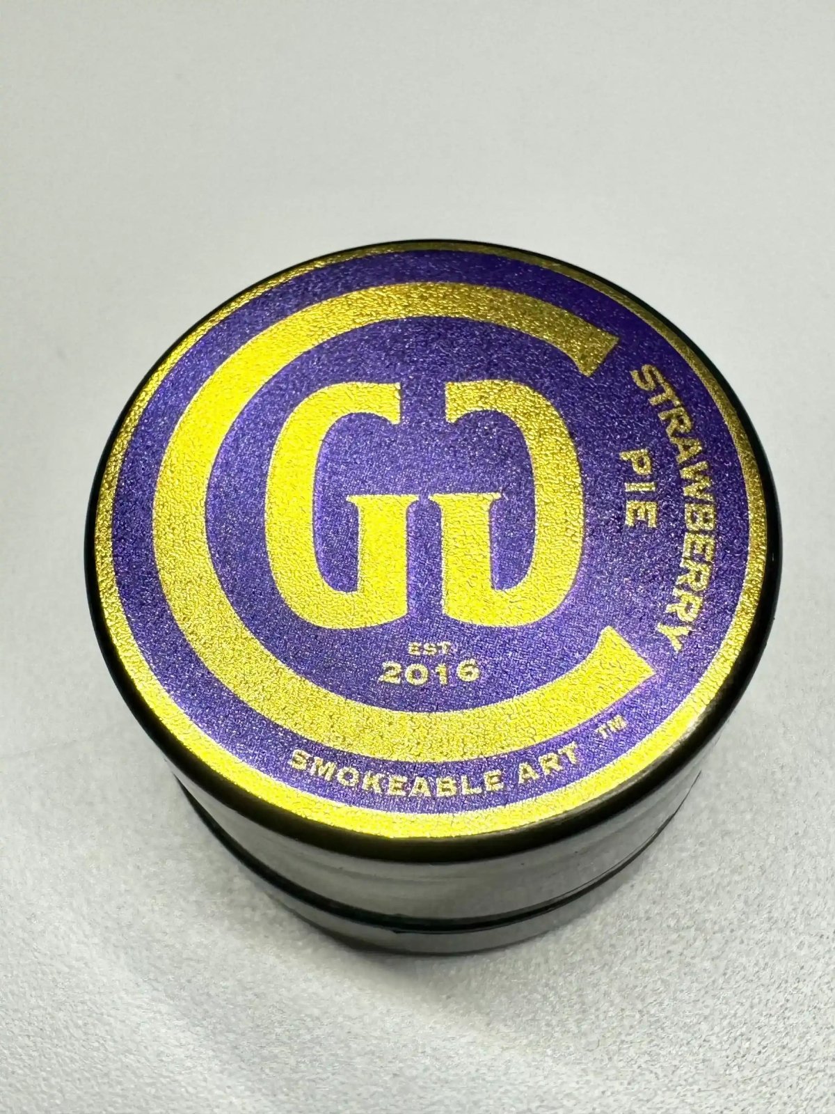 THCA Diamonds - Strawberry Pie Strain Indica - CaliGreenGold